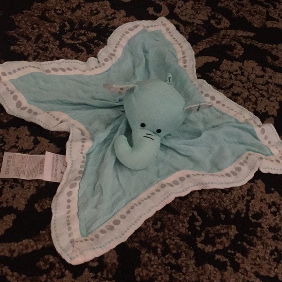 aden and anais elephant lovey